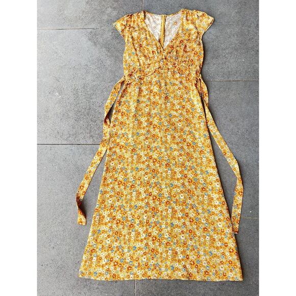 Reformation Size 6 Kaye Junie V-neck Gold Tie Back Silk Satin Floral Long Dress - Picture 2 of 13